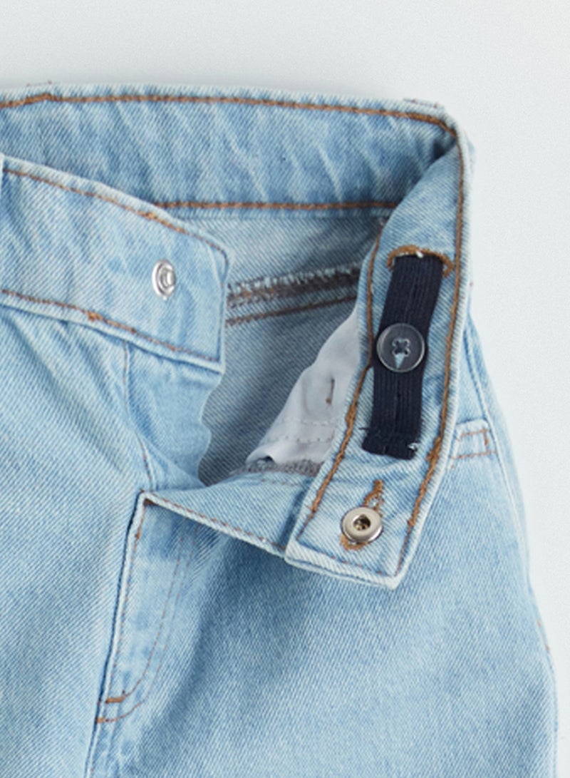 ال سي وايكيكي بنطلون جينز أولادي ريجولار فيت - Image 3